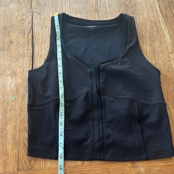 Athleta Ashanti Crop Tank medium - Picture 3 of 5
